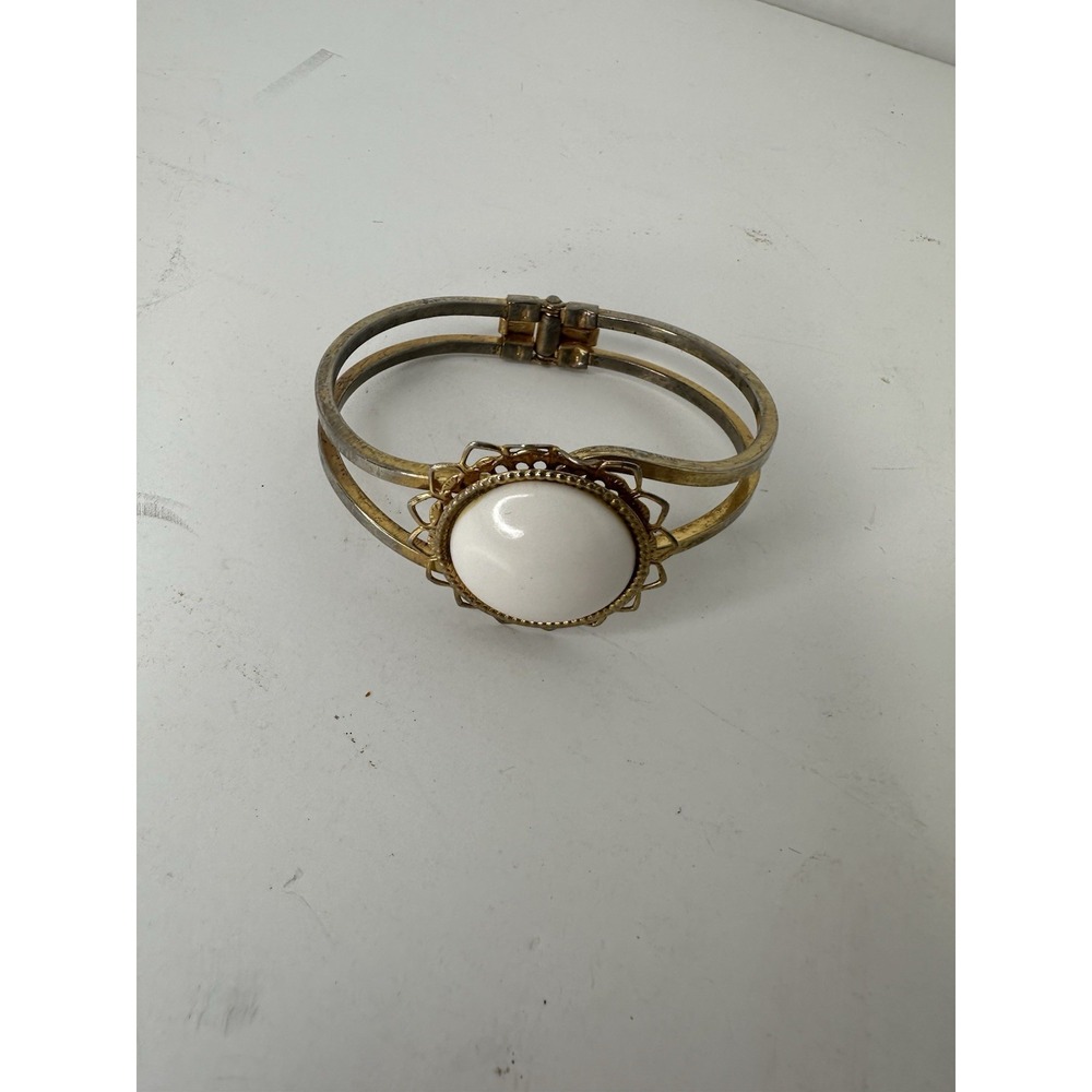 Vintage Goldtone Hinged Bangle Bracelet W/ White Porcelain Stone